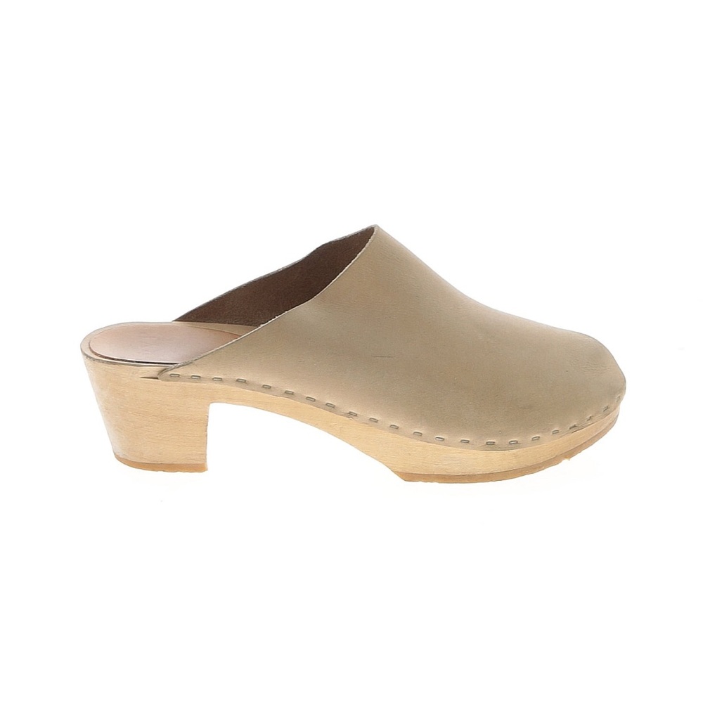 Bryr Women's Tan Clogs, EU 38